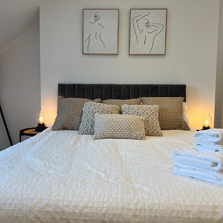 Lovely 1-Bedroom Flat In St Leonards On Sea ภายนอก รูปภาพ