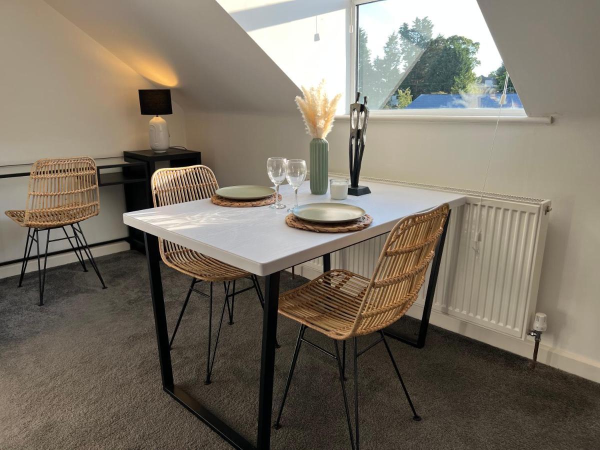 Lovely 1-Bedroom Flat In St Leonards On Sea ภายนอก รูปภาพ